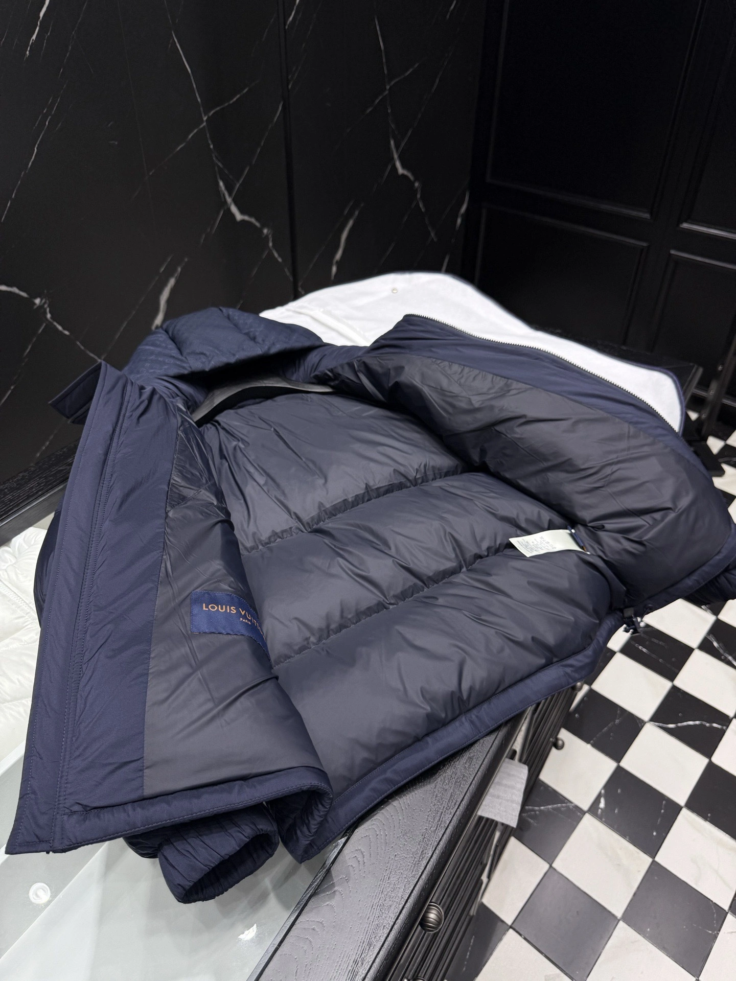 wg.luxury-- 8V Down jacket white duck down 2colour item: E-F443J1641-2H